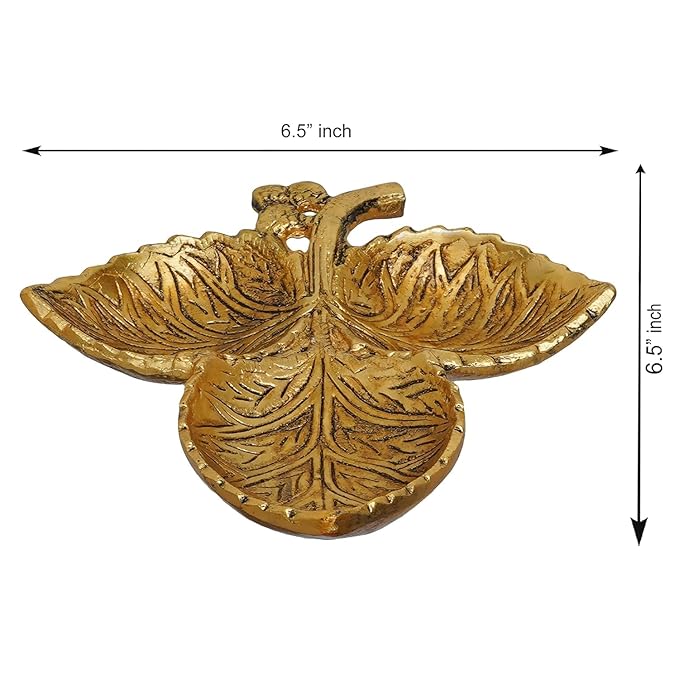 Decoretive Grapes leave gold 6"6 n 7"1 inch